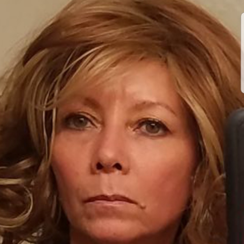 Meet your Posher, Paula